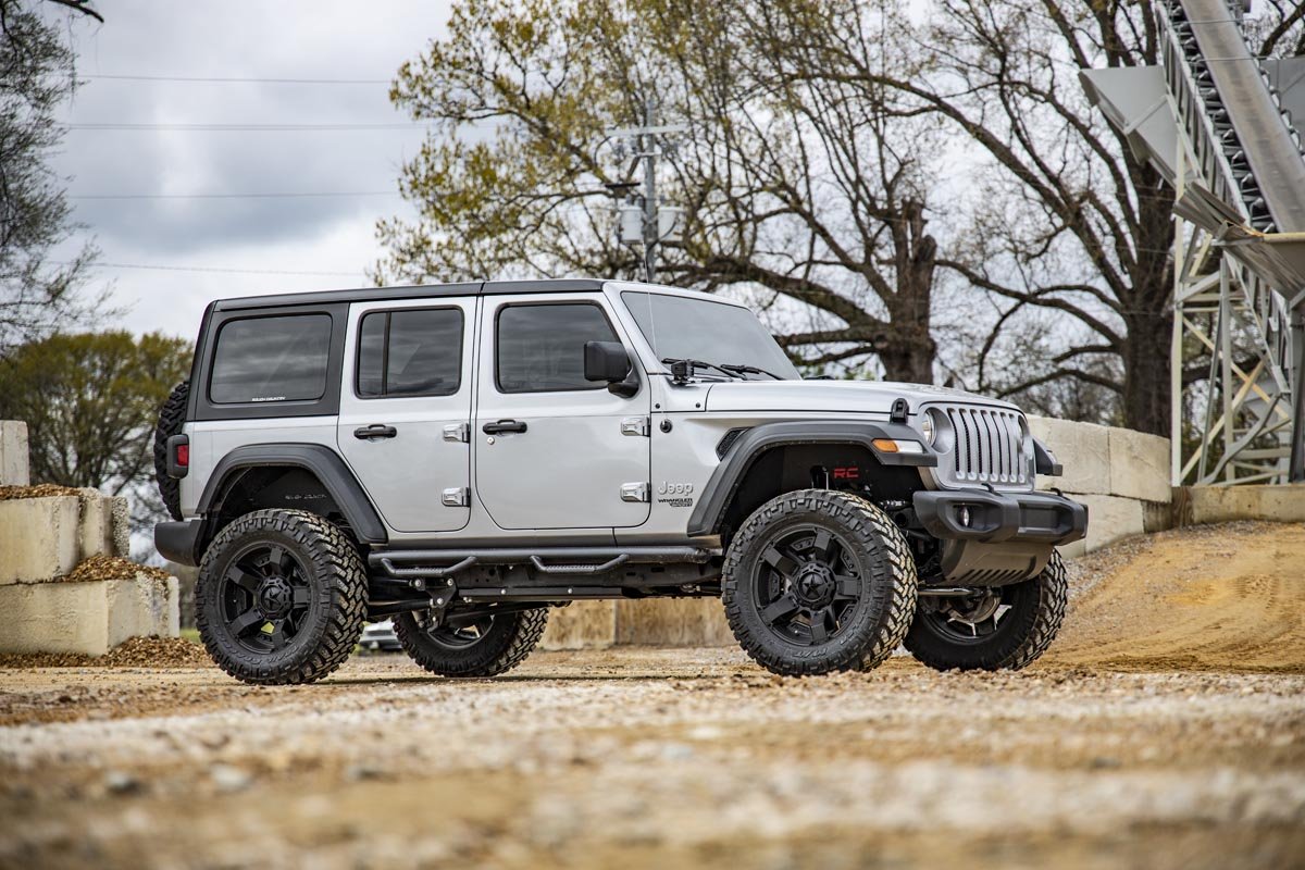 1.25 Inch Jeep Body Lift Kit 18-20 Wrangler JL Rough Country