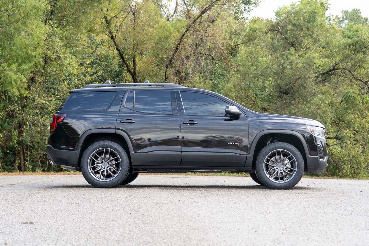 1.5 Inch Lift Kit GMC Acadia 2WD/4WD (2017-2023) Rough Country