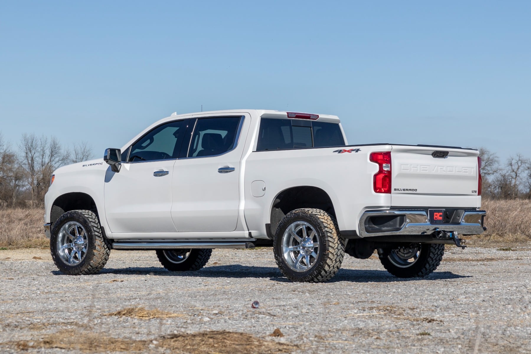 3.5 Inch Lift Kit N3 Struts Red Chevy Silverado 1500 2WD/4WD (2025-2026) Rough Country