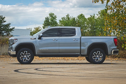 3.5 Inch Lift Kit M1 Struts/M1 Red GMC Sierra 1500 2WD/4WD (2025-2026) Rough Country