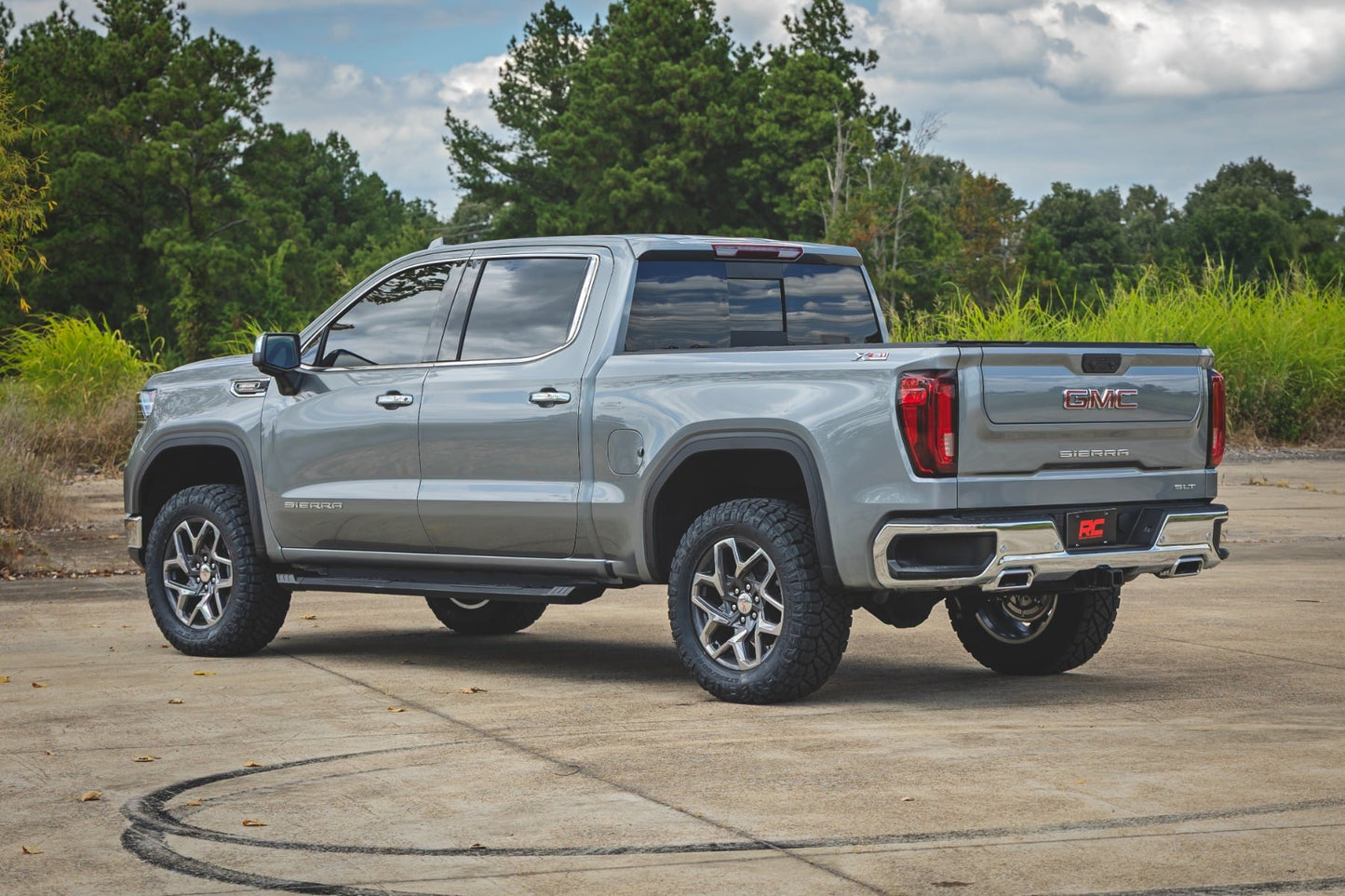 3.5 Inch Lift Kit Vertex/V2 Red GMC Sierra 1500 2WD/4WD (2025-2026) Rough Country