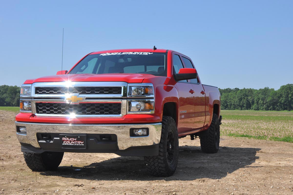 2.5 Inch Leveling Lift Kit w/N3 Loaded Struts 07-16 Silverado/Sierra 1500 Cast Steel & Cast Aluminum Rough Country