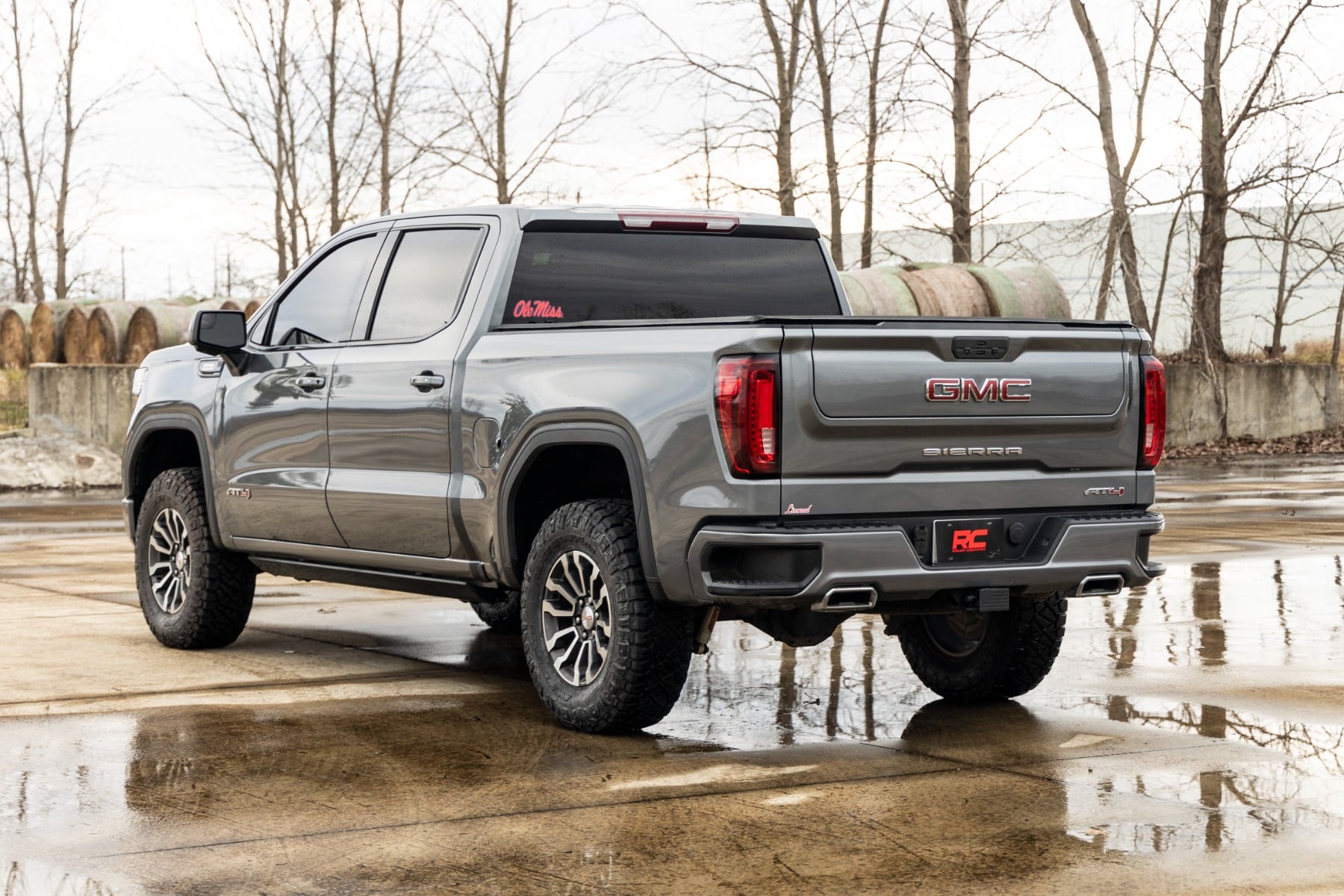 1.75 Inch Leveling Kit Forged Red UCA AT4 GMC Sierra 1500 (2019-2026) Rough Country