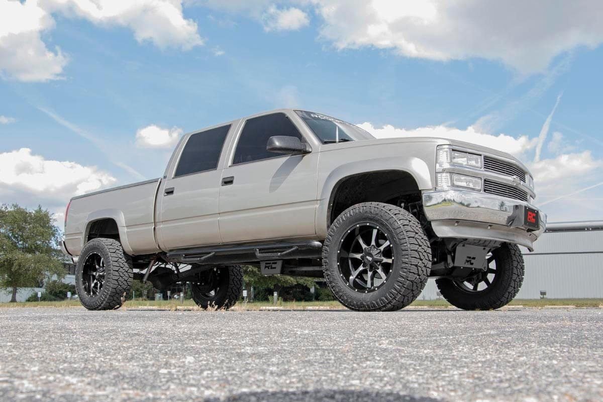 6 Inch Lift Kit 8-Lug V2 Chevy 3/4-Ton Suburban/C2500/K2500 Truck/C3500/K3500 Truck (88-00) Rough Country
