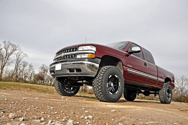 6 Inch Lift Kit M1 Shocks Silverado/Sierra 1500 2WD (99-06 & Classic) Rough Country