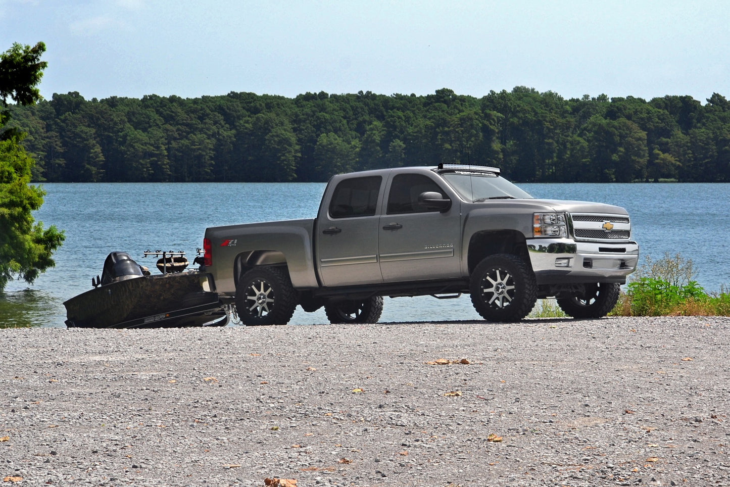 6.0 Inch GM Suspension Lift Kit w/ N3 Loaded Struts and Shocks Rough Country
