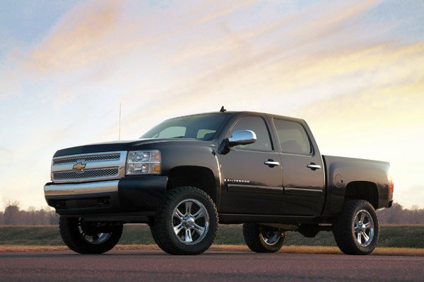 5 Inch Suspension Lift Kit Lifted Struts w/N3 Shocks & Struts 07-13 Silverado/Sierra 1500 4WD Rough Country
