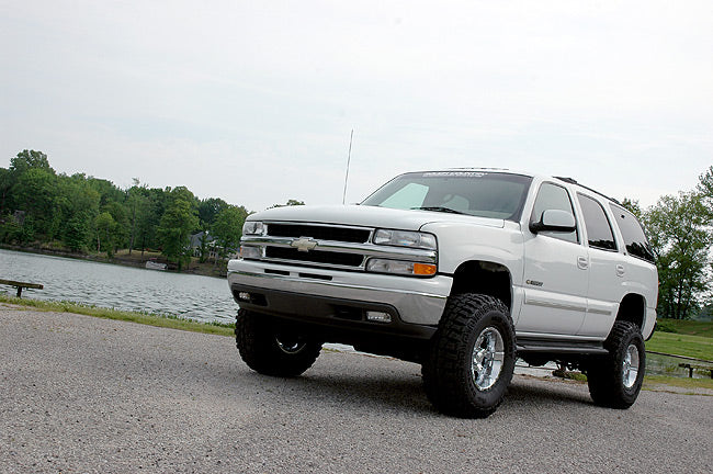 6 Inch Lift Kit V2 NTD 00-06 Chevy/GMC Tahoe/Yukon 2WD/4WD Rough Country