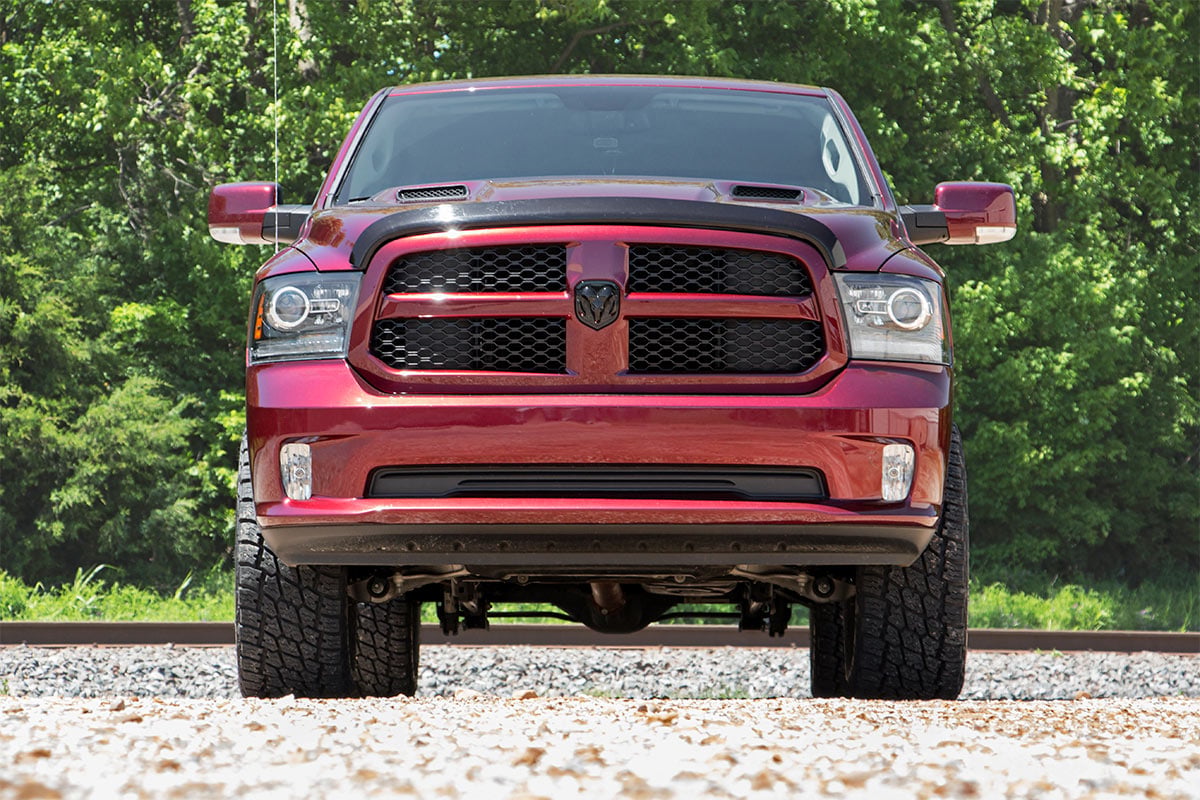 3 Inch Lift Kit N3 Struts/Shocks Red Ram 1500 4WD (2012-2018 & Classic) Rough Country