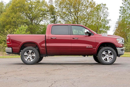 3.5 Inch Lift Kit N3 Struts Red Ram 1500 2WD/4WD (2019-2026) Rough Country