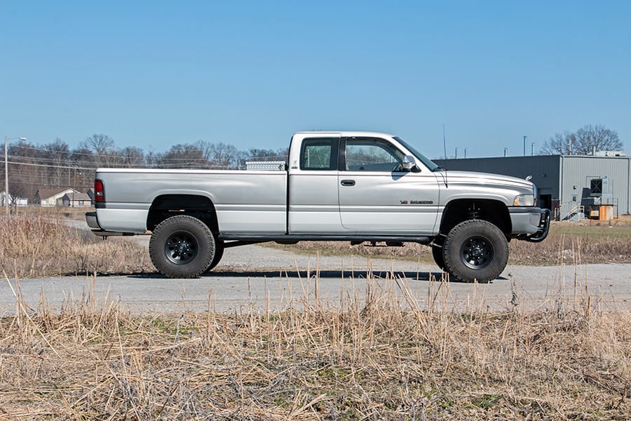 3 Inch Lift Kit Ram 2500 4WD (1994-2002) Rough Country