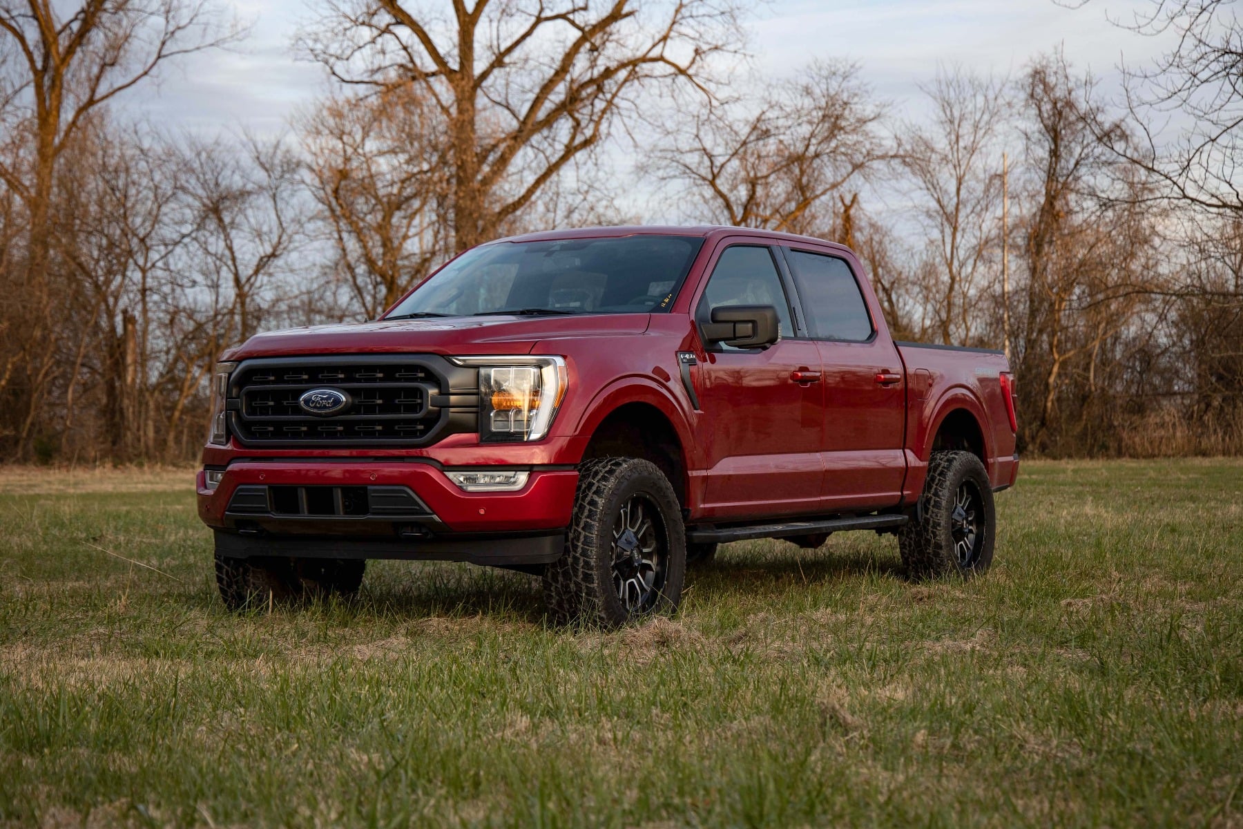 3 Inch Lift Kit Forged UCA M1/M1 Ford F-150 4WD (2021-2026) Rough Country
