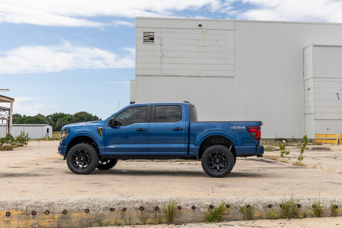 3 Inch Lift Kit Fabbed UCA Vertex Ford F-150 4WD (2021-2026) Rough Country