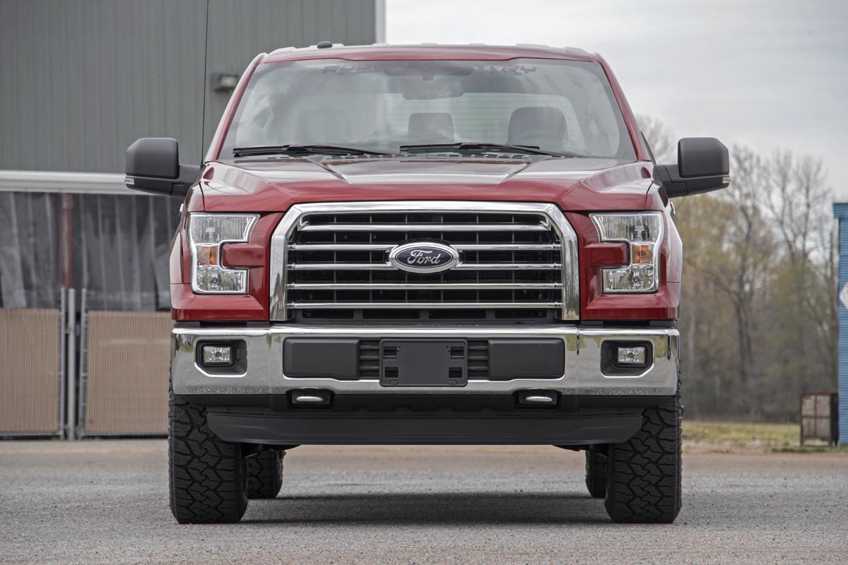 2.0 Inch Ford Front Leveling Strut Kit 14-20 F-150 2WD Rough Country
