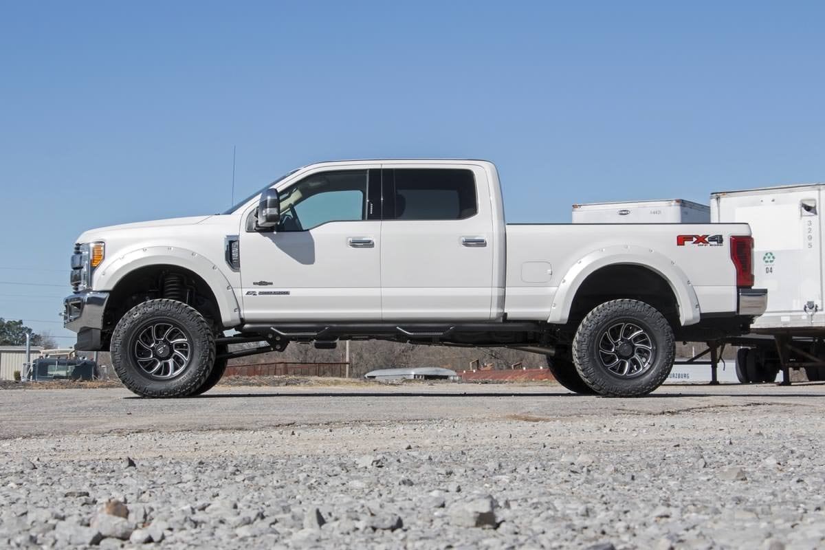 4.5 Inch Lift Kit M1 Ford F-250/F-350 Super Duty 4WD (2017-2022) Rough Country