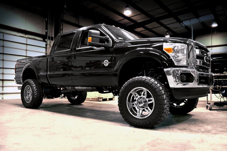 6 Inch Lift Kit Diesel OVLD Ford F-250 Super Duty 4WD (2011-2014) Rough Country