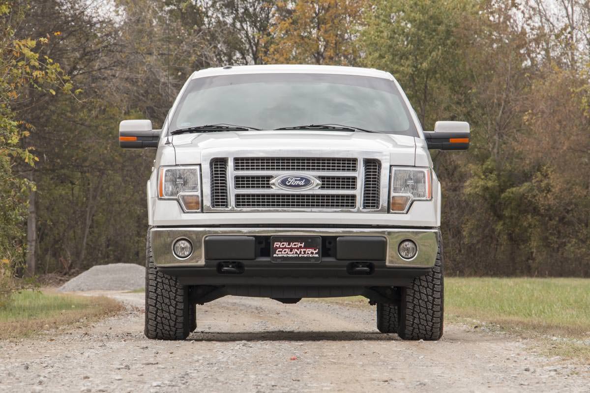 2 Inch Leveling Billet Strut Extensions 09-13 F-150 Red Rough Country