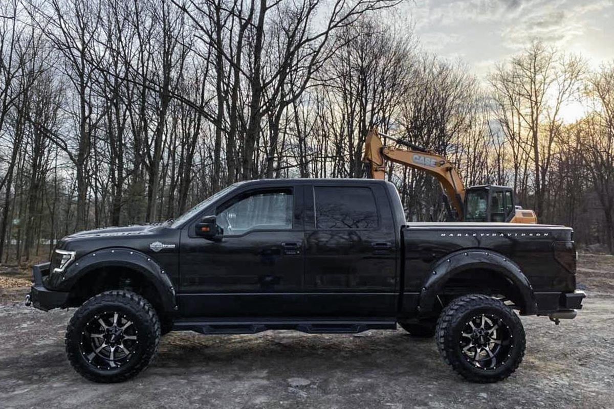 6 Inch Lift Kit Ford F-150 4WD (2014) Rough Country