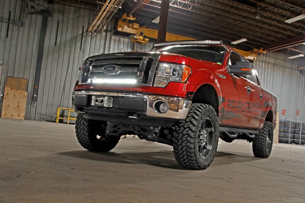 6 Inch Lift Kit M1 Struts/M1 Ford F-150 4WD (2009-2010) Rough Country