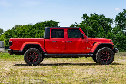 2.5 Inch Leveling Kit Spacers M1 Jeep Gladiator JT 4WD (2020-2023) Rough Country
