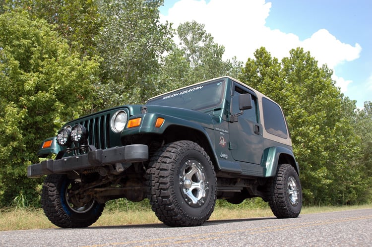 1.5 Inch Lift Kit Jeep Wrangler TJ (97-06)/Wrangler Unlimited (04-06) Rough Country