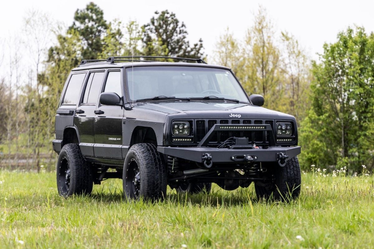 3 Inch Lift Kit Rear AAL M1 Jeep Cherokee XJ 2WD/4WD (1984-2001) Rough Country