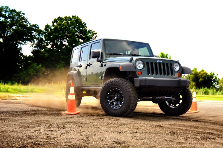3.5 Inch Jeep Suspension Lift Kit Control Arm Drop 07-18 Wrangler JK Unlimited Rough Country