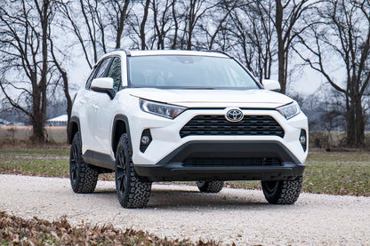 2.5 Inch Toyota Suspension Lift Kit 19-20 RAV4 Rough Country