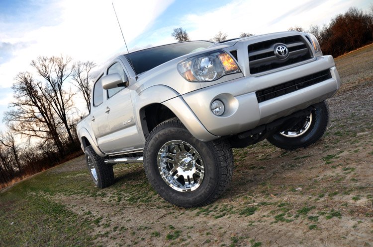 3 Inch Toyota Suspension Lift Kit 05-20 Tacoma Rough Country