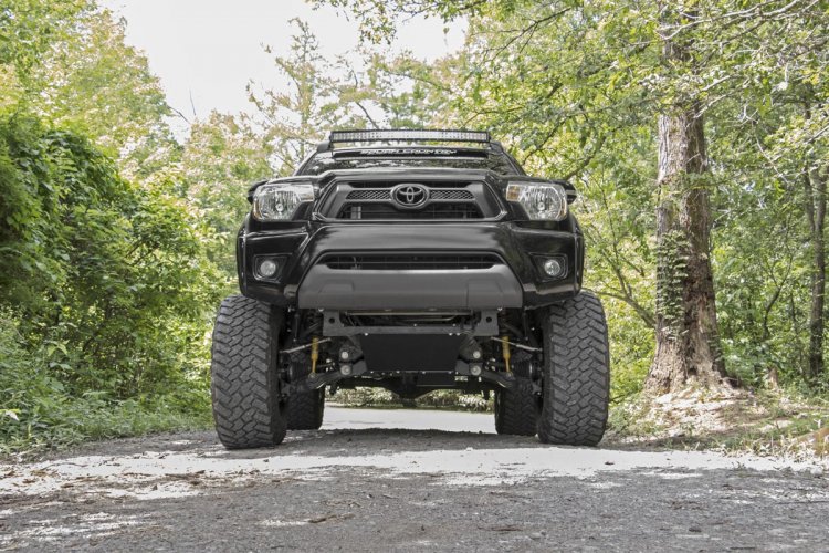 6 Inch Lift Kit M1 Toyota Tacoma 2WD/4WD (2005-2015) Rough Country