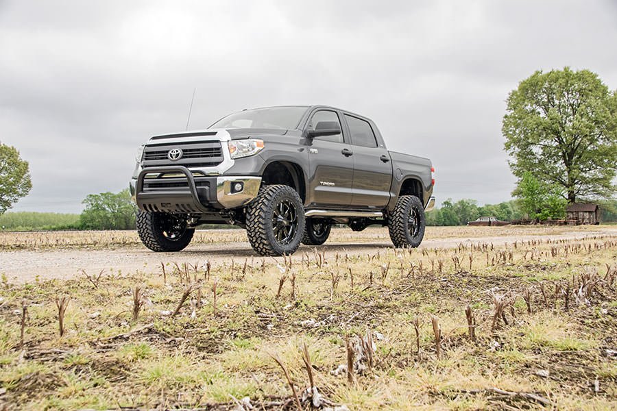 6 Inch Toyota Suspension Lift Kit w/Vertex Coilovers & V2 Shocks 07-15 Tundra Rough Country
