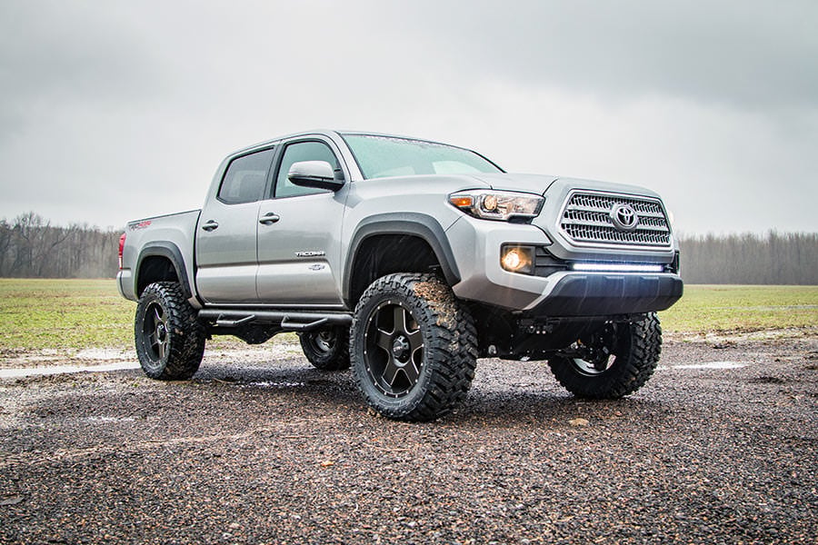 4 Inch Lift Kit M1 Struts/M1 Toyota Tacoma 2WD/4WD (2016-2023) Rough Country