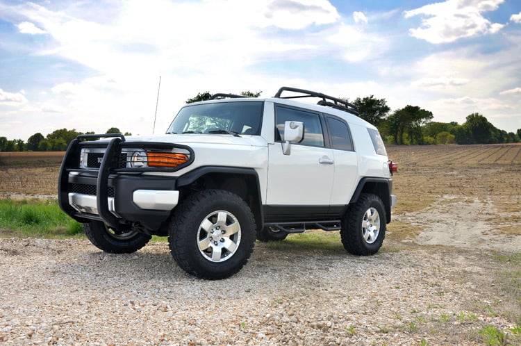 3 Inch Lift Kit Red Spacers Toyota 4Runner (03-09)/FJ Cruiser (07-14) Rough Country