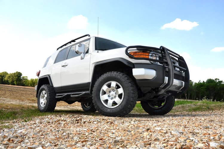 3 Inch Lift Kit Toyota 4Runner (03-09)/FJ Cruiser (07-14) 2WD/4WD Rough Country