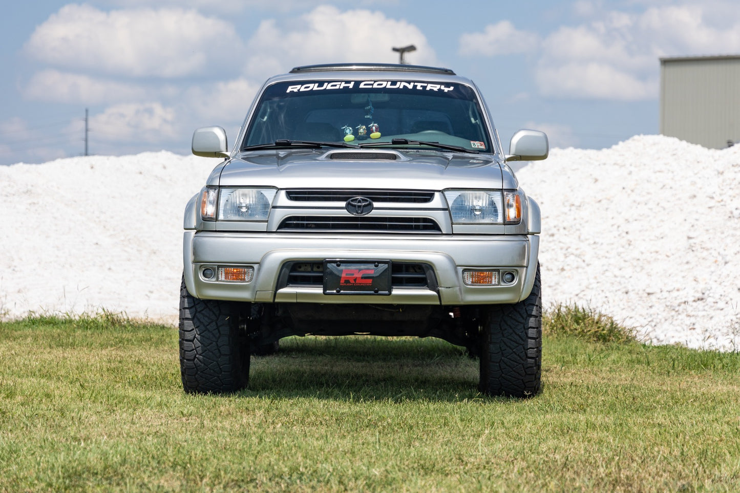 3 Inch Lift Kit N3 96-02 Toyota 4 Runner 4WD/96-02 Toyota 4Runner Rough Country