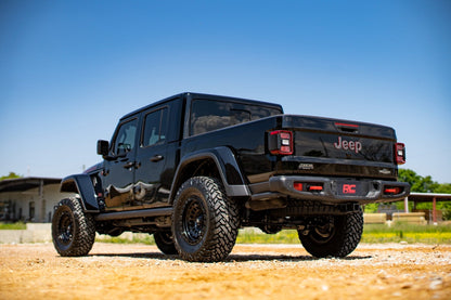 2.5 Inch Leveling Kits Springs V2 Jeep Gladiator JT 4WD (2024-2025) Rough Country