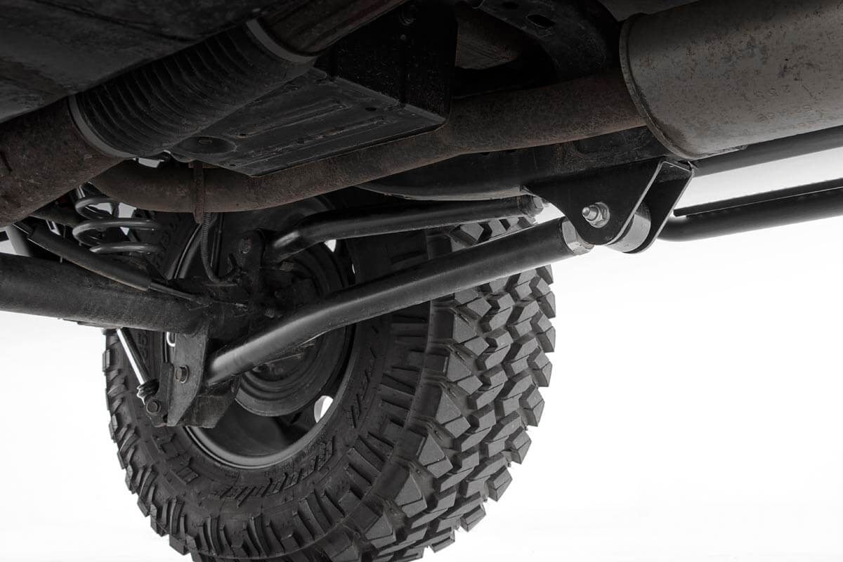 4.0 Inch Jeep Long Arm Suspension Lift Kit w/ Vertex Adjustable Reservoir Shocks 12-18 Wrangler JK 4-door Rough Country
