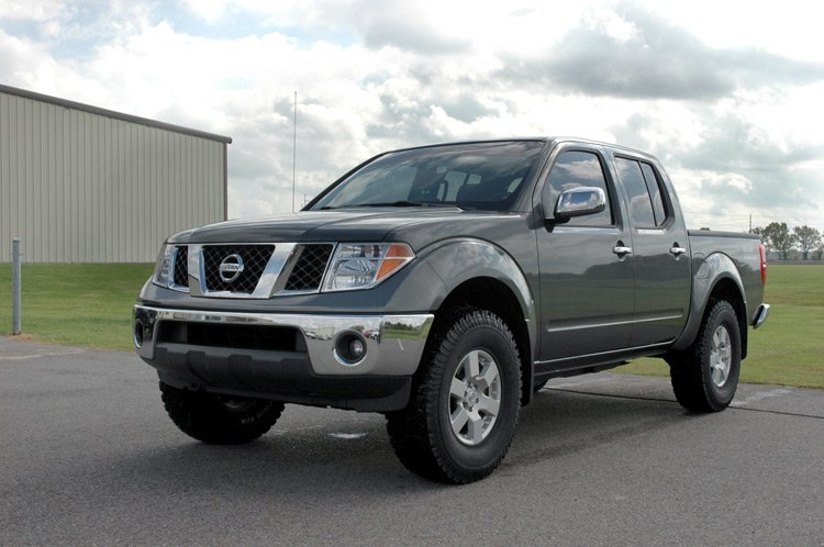 2.5 Inch Leveling Strut Extensions 05-Up Frontier/Xterra Rough Country