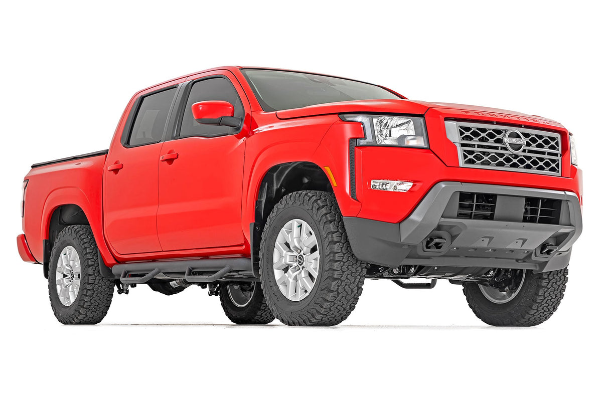 2.5 Inch Lift Kit M1 Struts/M1 Nissan Frontier 4WD (2005-2023) Rough Country