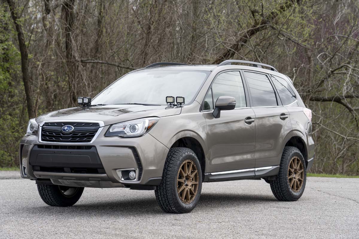 2 Inch Lift Kit Loaded Strut 14-18 Subaru Forester 4WD Rough Country