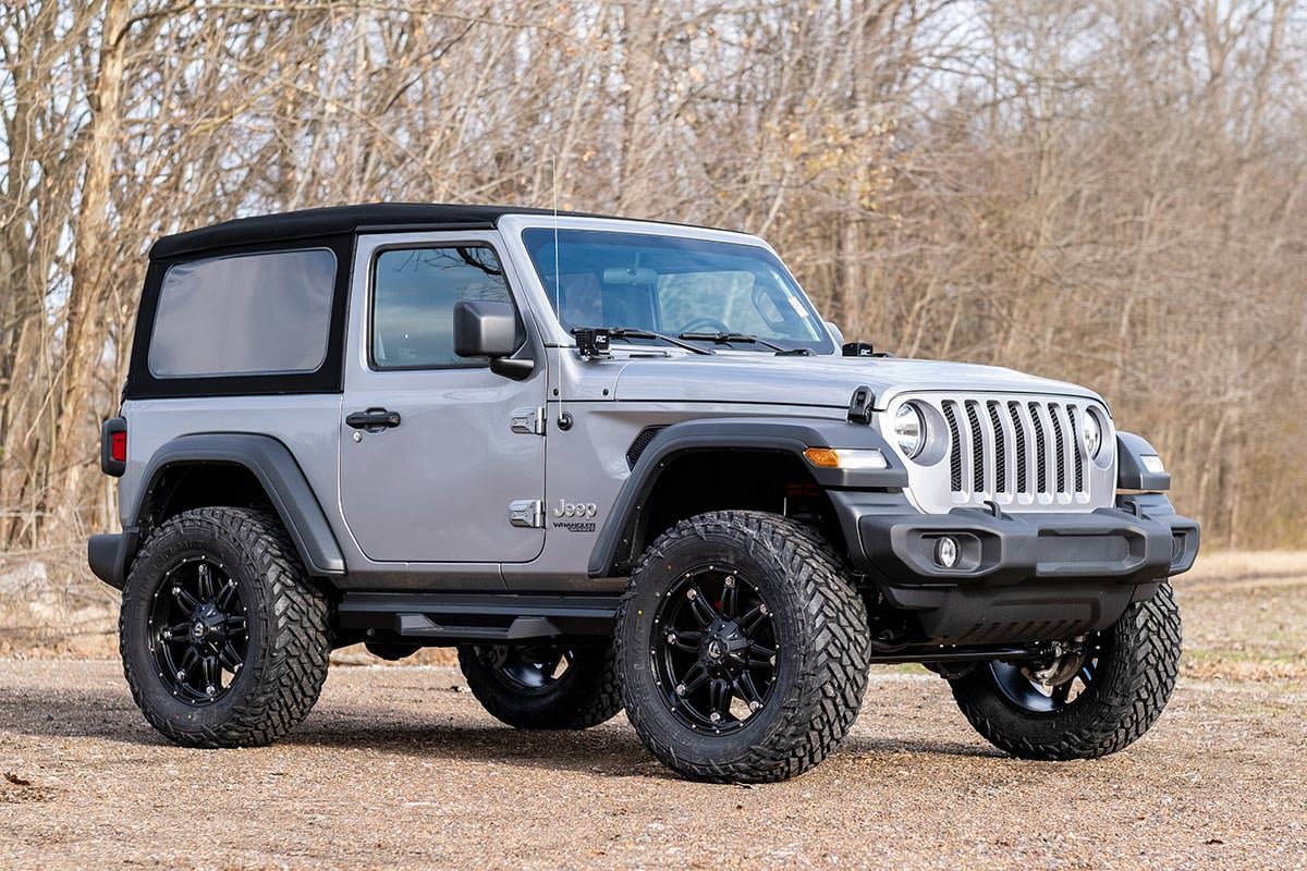 3.5 Inch Lift Kit Adj LCA FR D/S M1R Jeep Wrangler JL Rubicon (18-23) Rough Country