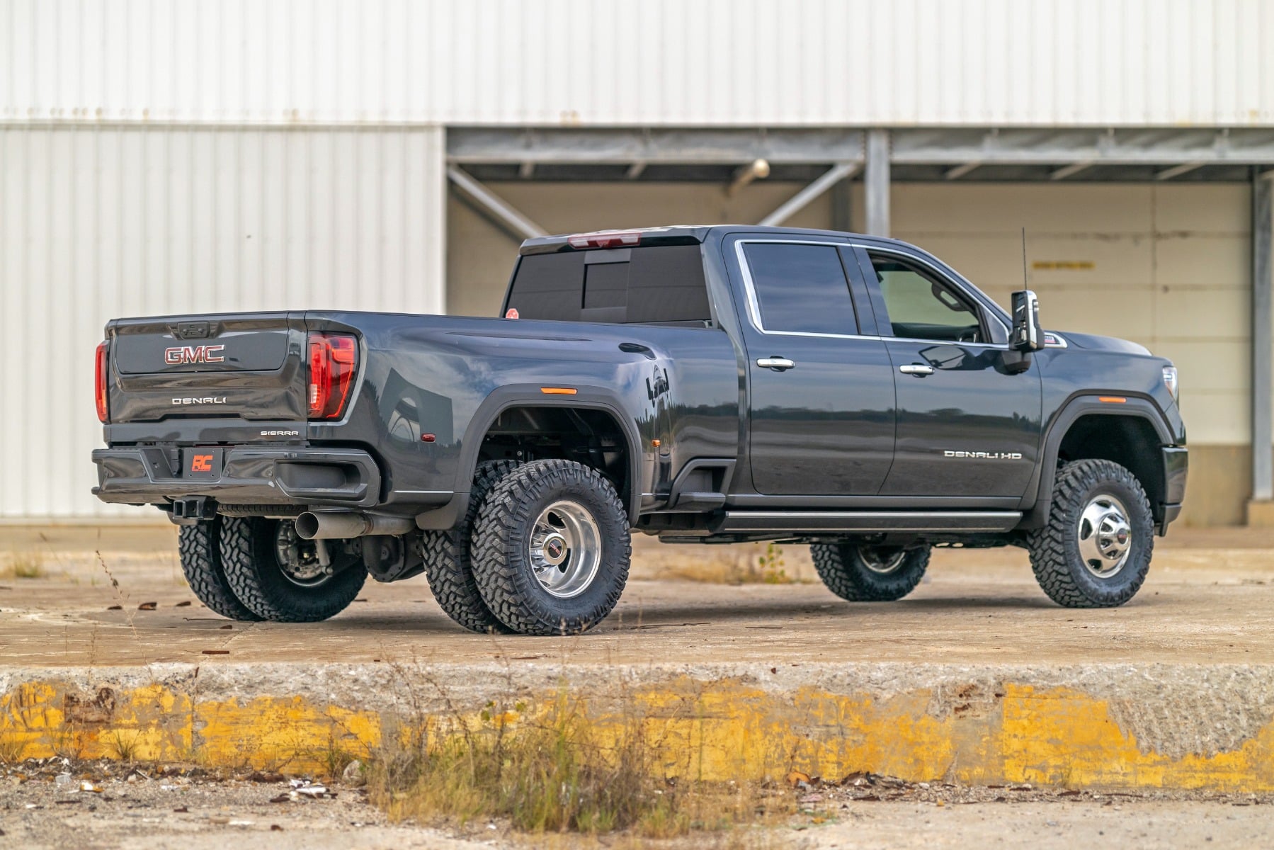 3 Inch Lift Kit UCAs V2 Sierra/Silverado 3500 HD (20-26) Rough Country