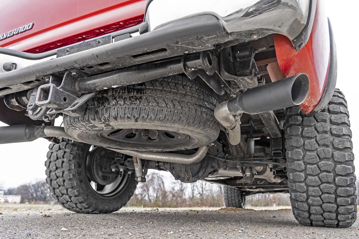 Dual Cat-Back Exhaust System w/ Black Tips 99-06 GM 1500 Ext Cab / Short Bed 4.8L / 5.3L Rough Country