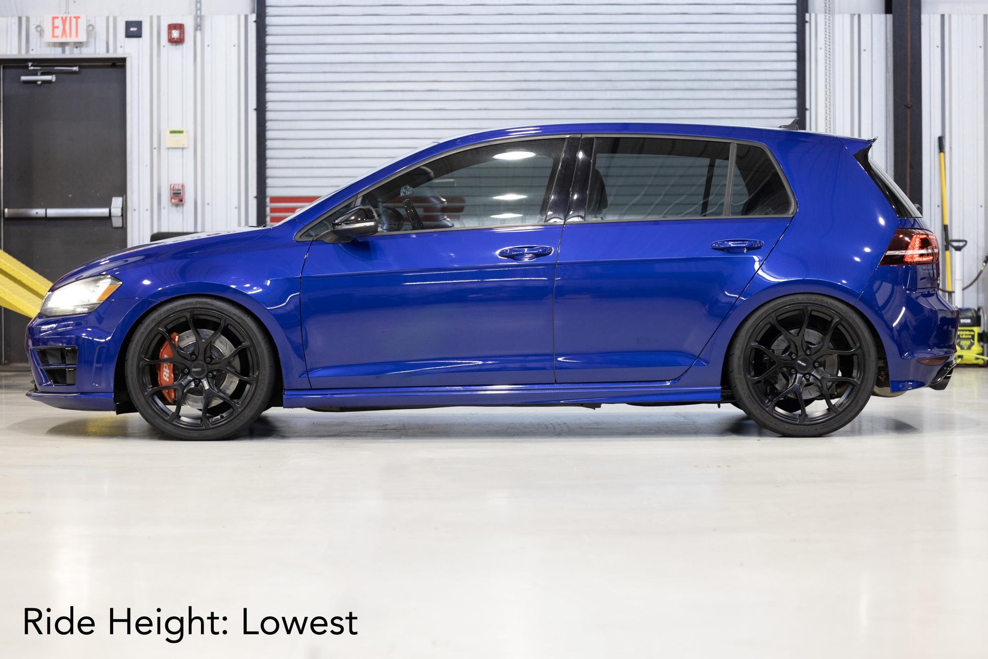 Roll-Control Coilover System MQB/MQE EVO APR