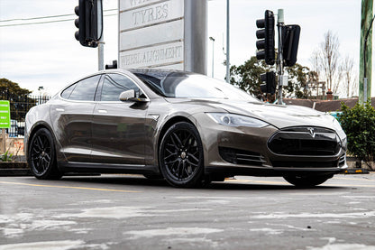 1AV ZX11 - BLACK AND POLISHED FACE